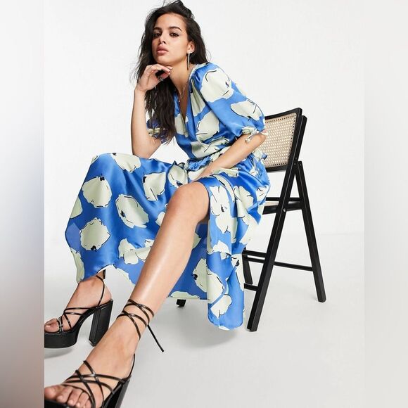 NWT Topshop blue splodge flower ruffle textured wrap midi Dress in Blue Size 6 - Picture 1 of 15